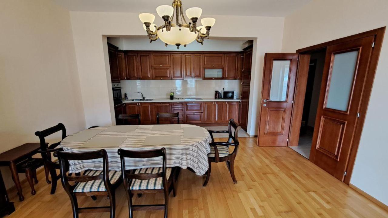 Villa Allende Bečići Bilik gambar